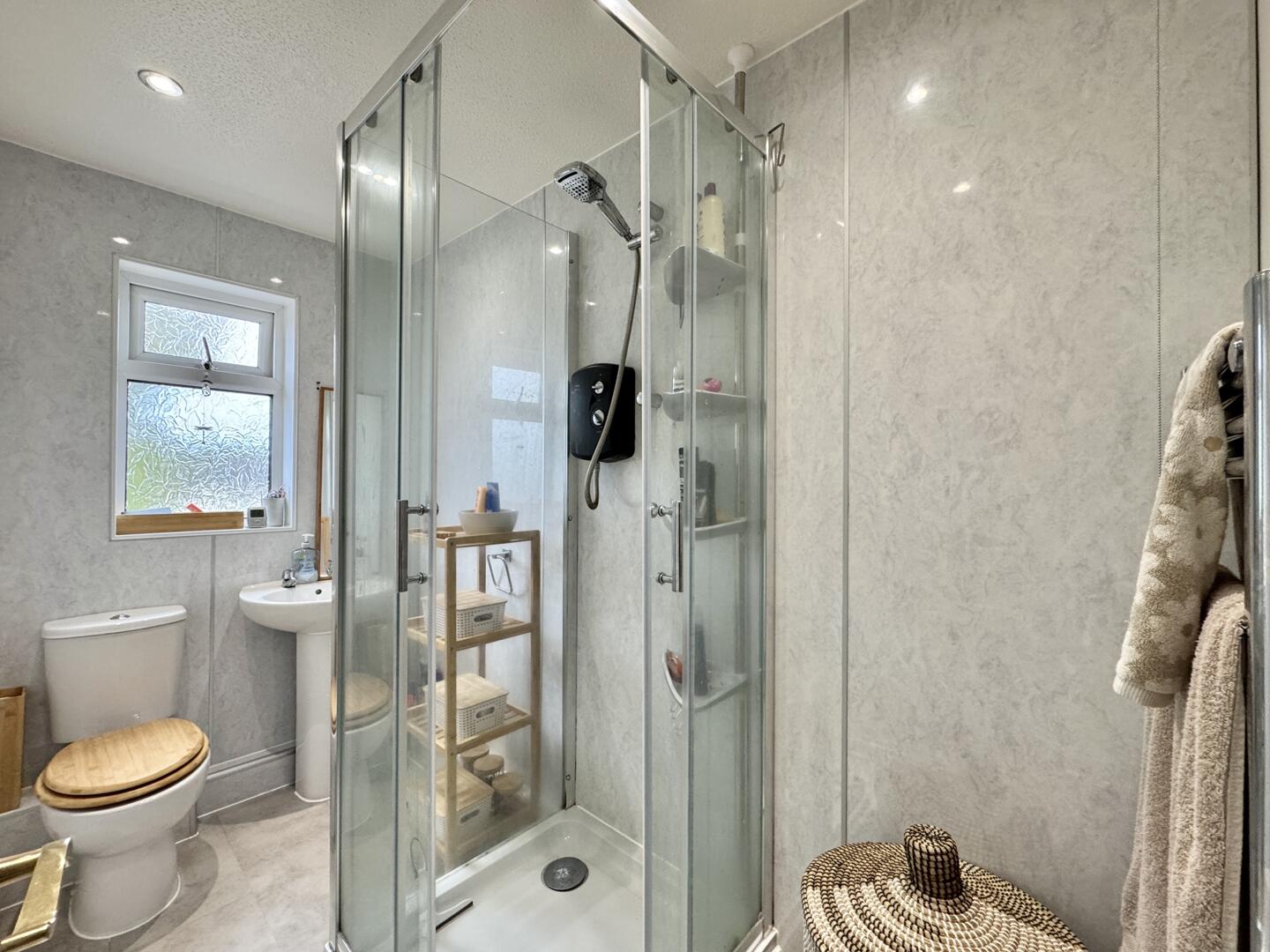 Hawthorn Way, Threemilestone, Truro